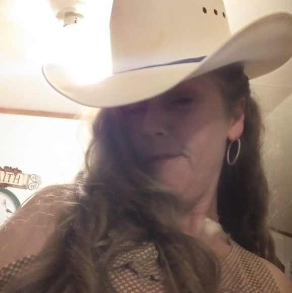 beckysharless44